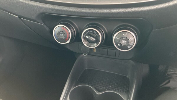 Used Toyota Aygo X 2022 for sale - 76265904: Photo 28