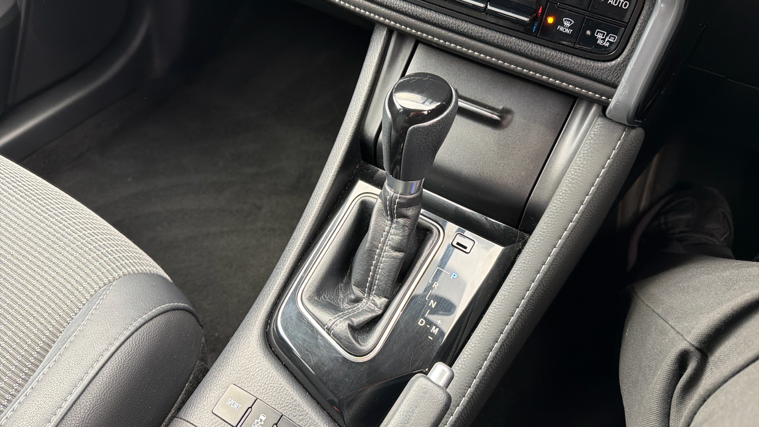 Used Toyota Auris 2016 for sale - 77935121: Photo 30