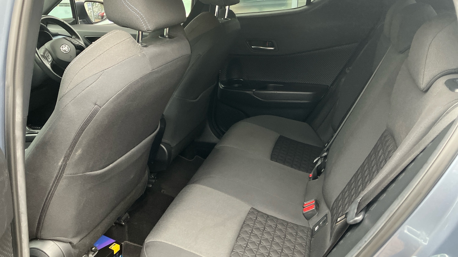 Used Toyota C-HR 2021 for sale - 76696863: Photo 13