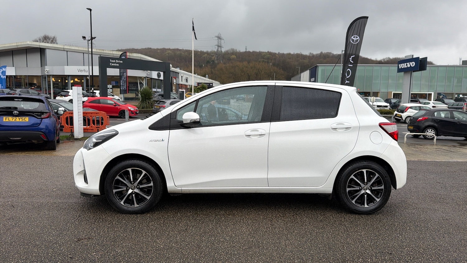 Used Toyota Yaris 2019 for sale - 77803525: Photo 17