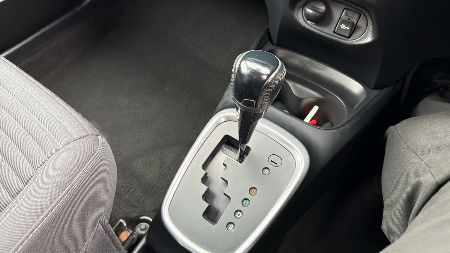 Used Toyota Yaris 2019 for sale - 77803525: Photo 31