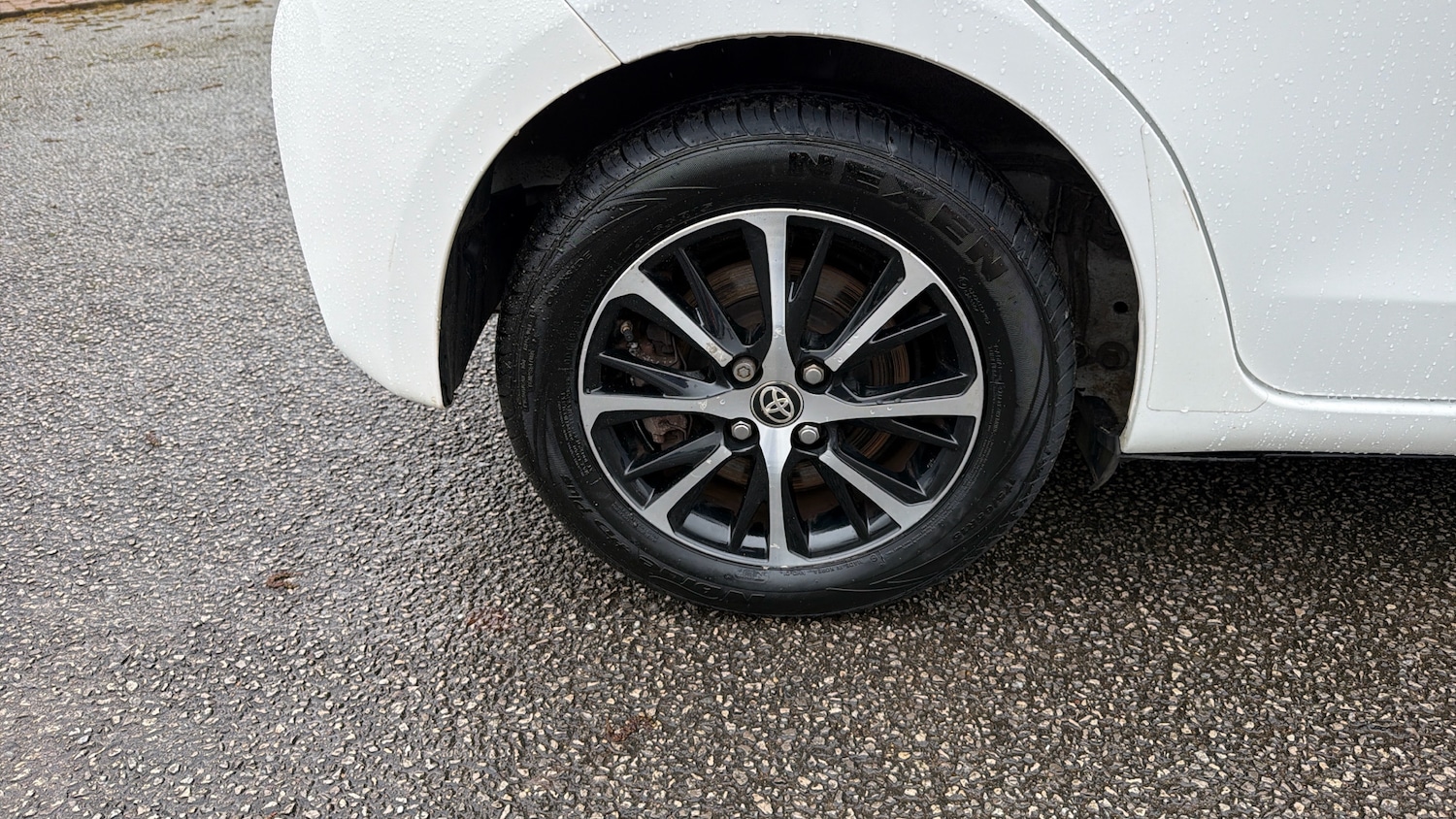 Used Toyota Yaris 2019 for sale - 77803525: Photo 33