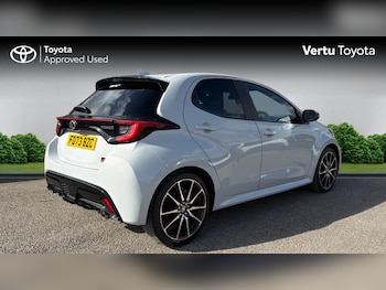 Used Toyota Yaris 2023 for sale - 77830369: Photo