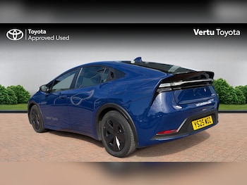 Used Toyota Prius 2025 for sale - 79619973: Photo
