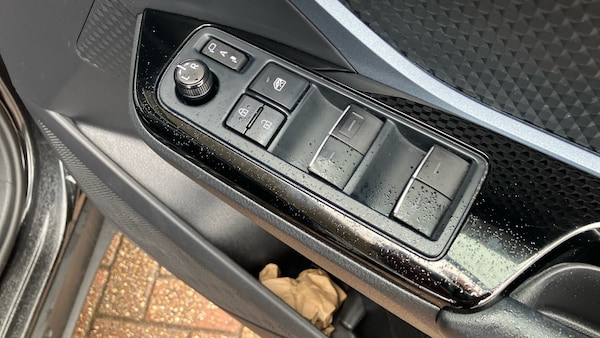 Used Toyota C-HR 2020 for sale - 76184316: Photo 26