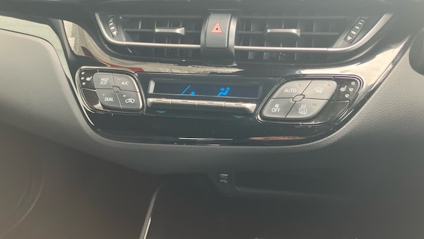 Used Toyota C-HR 2020 for sale - 76184316: Photo 28