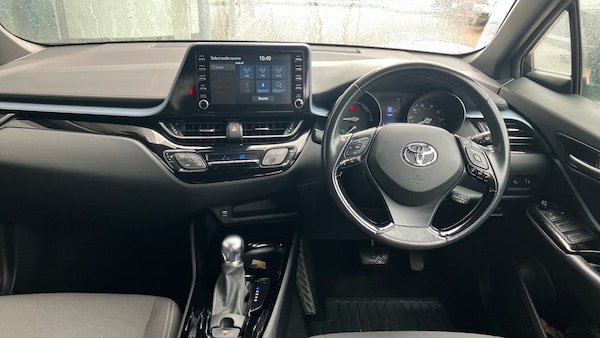 Used Toyota C-HR 2020 for sale - 76184316: Photo 5