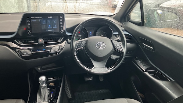 Used Toyota C-HR 2020 for sale - 76184316: Photo 6