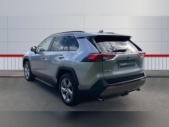 Used Toyota RAV4 2020 for sale - 75556732: Photo