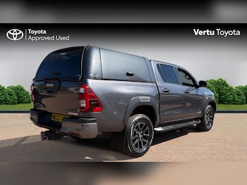 Used Toyota Hilux 2023 for sale - 78370080: Photo