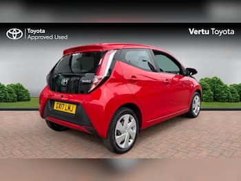 Used Toyota AYGO 2017 for sale - 79851987: Photo