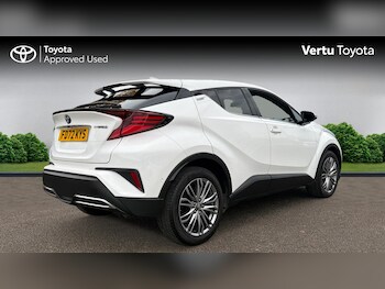 Used Toyota C-HR 2023 for sale - 78442841: Photo