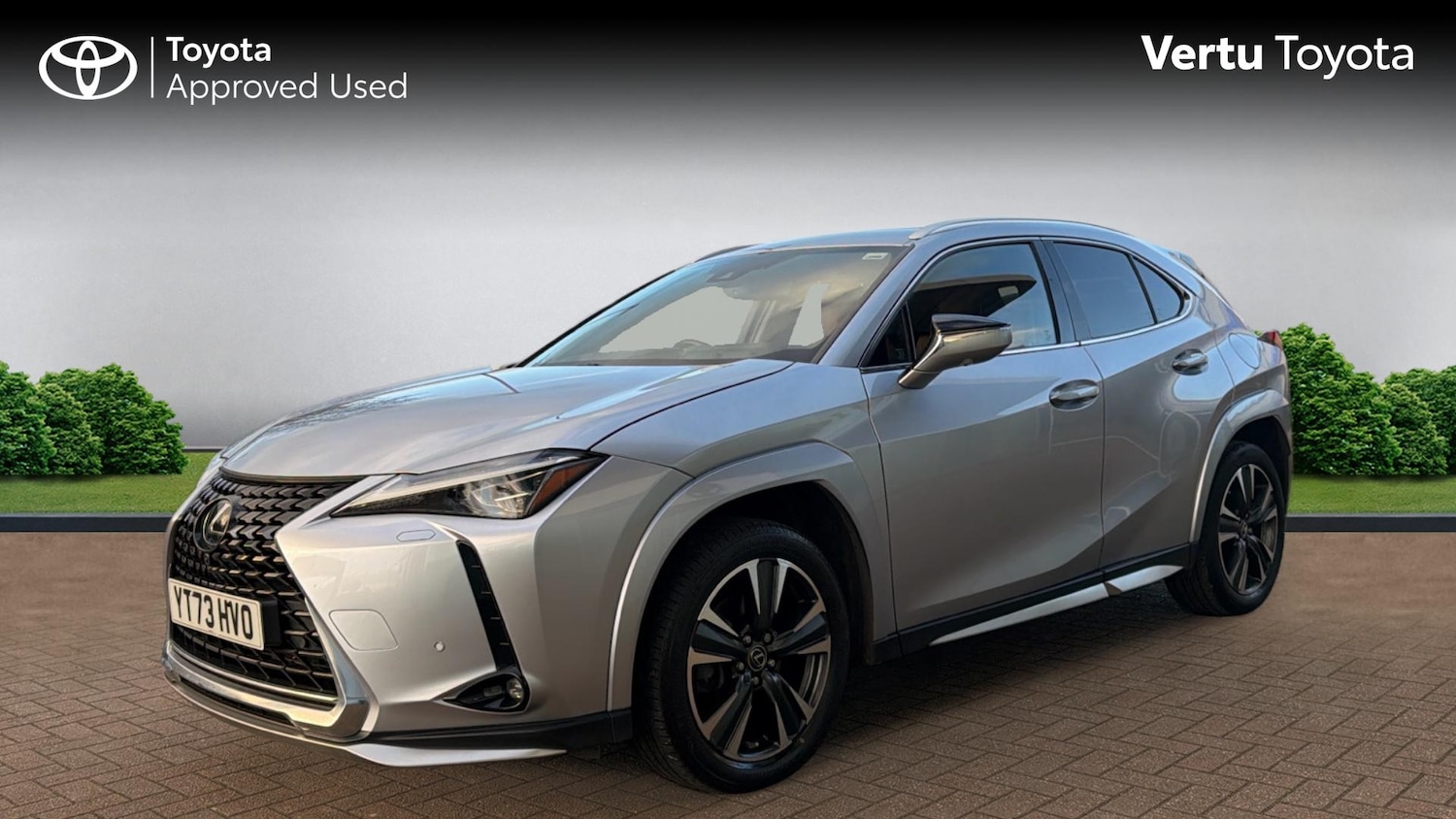 Used Lexus UX 2023 for sale - 76894387: Photo 3