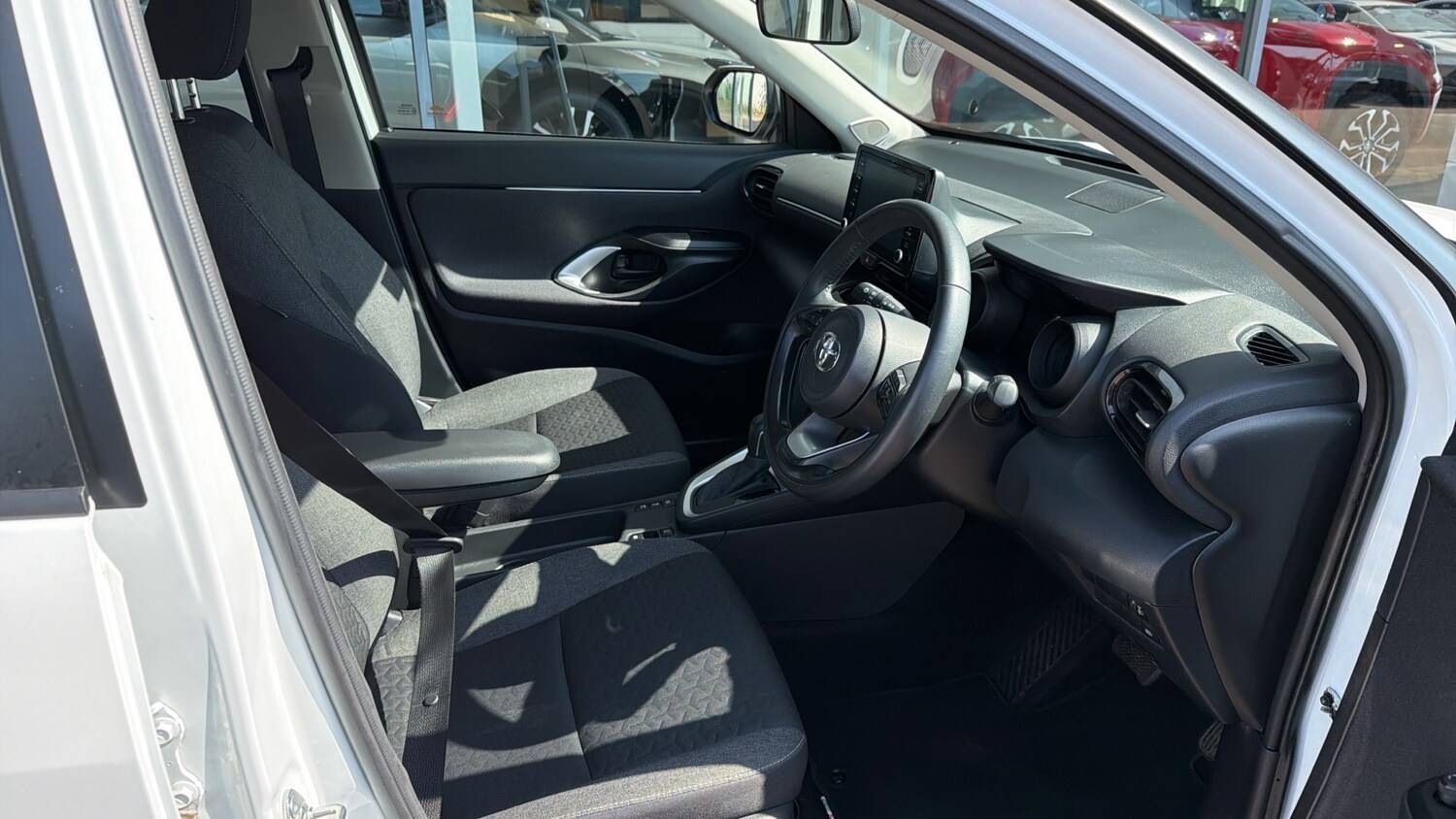 Used Toyota Yaris Cross 2023 for sale - 78224081: Photo 12