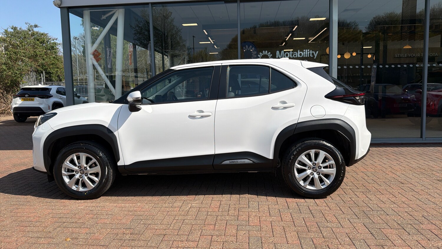 Used Toyota Yaris Cross 2023 for sale - 78224081: Photo 24