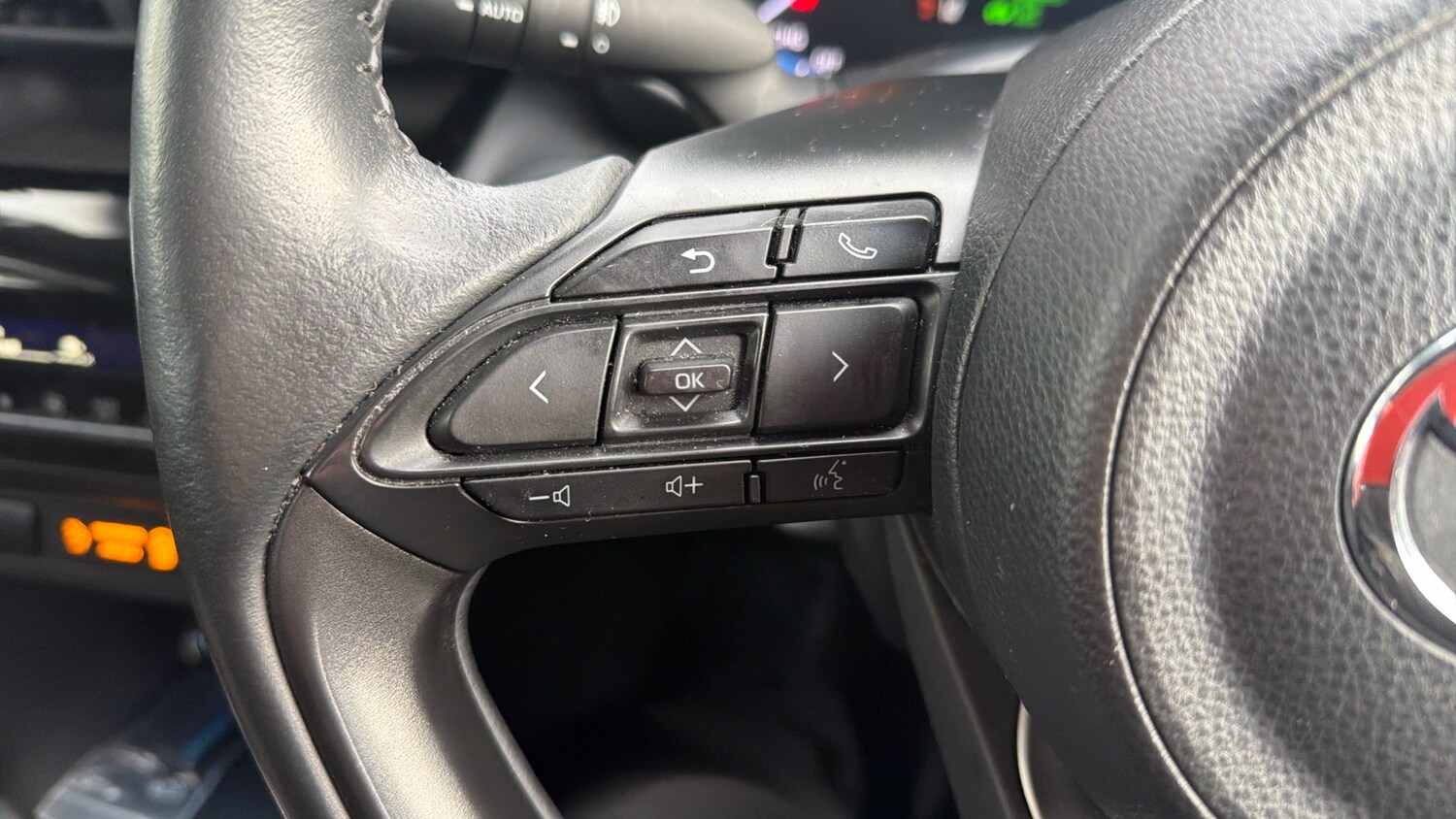 Used Toyota Yaris Cross 2022 for sale - 77405604: Photo 27