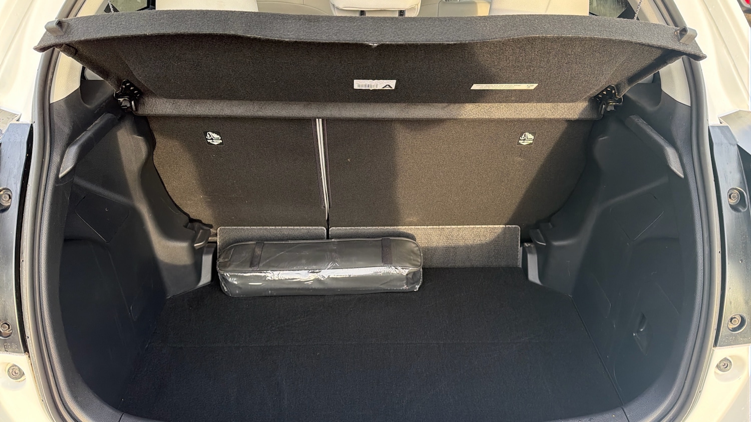 Used Toyota Yaris 2022 for sale - 77085408: Photo 14