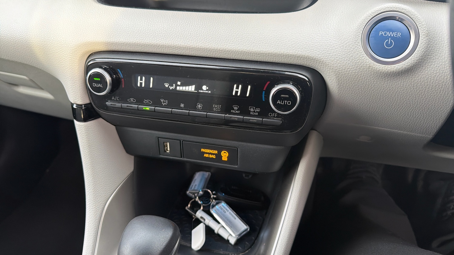 Used Toyota Yaris 2022 for sale - 77085408: Photo 29