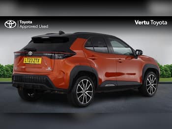 Used Toyota Yaris Cross 2023 for sale - 79773576: Photo