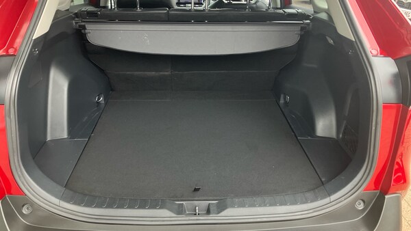 Used Toyota RAV4 2019 for sale - 76196387: Photo 14