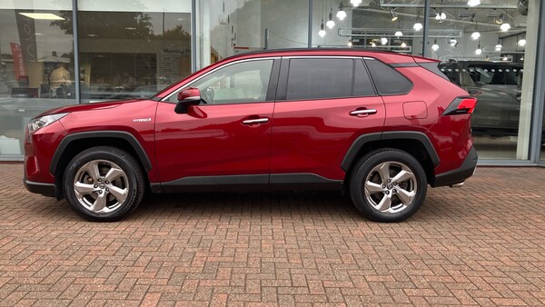 Used Toyota RAV4 2019 for sale - 76196387: Photo 17