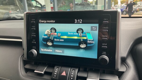 Used Toyota RAV4 2019 for sale - 76196387: Photo 21