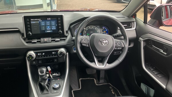 Used Toyota RAV4 2019 for sale - 76196387: Photo 6