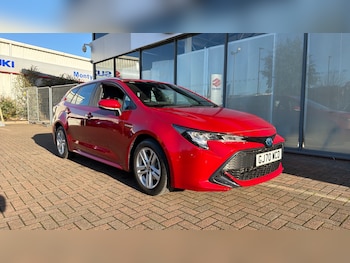 2020 (70) - 1.8 VVT-i Hybrid Icon Tech 5dr CVT