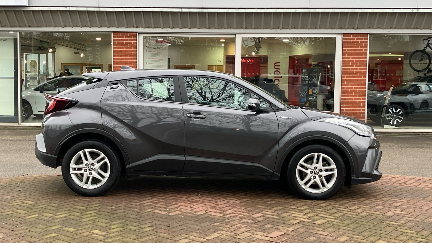 Used Toyota C-HR 2020 for sale - 77640475: Photo 16