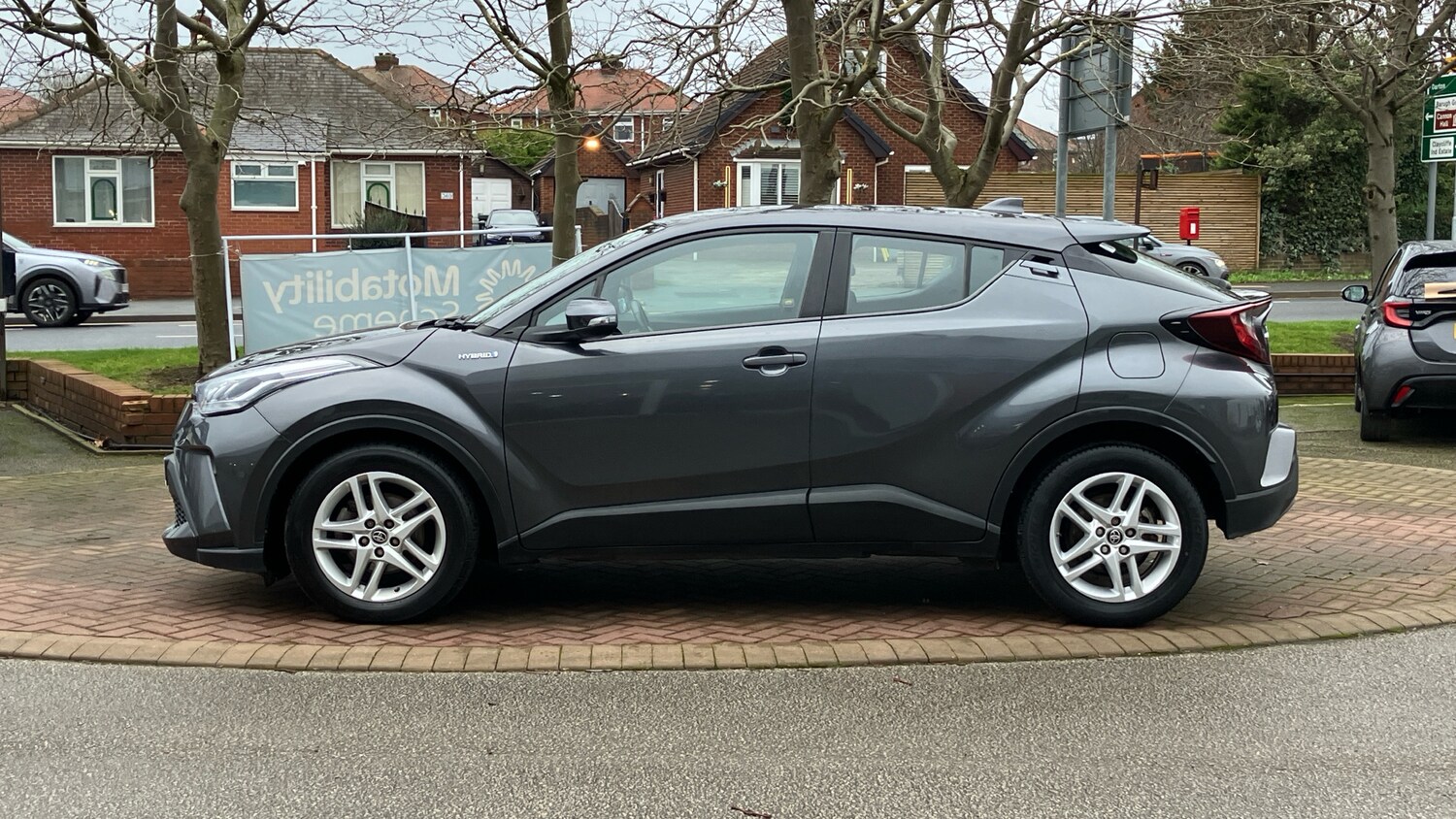 Used Toyota C-HR 2020 for sale - 77640475: Photo 17