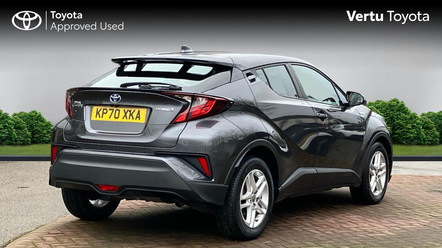 Used Toyota C-HR 2020 for sale - 77640475: Photo 2