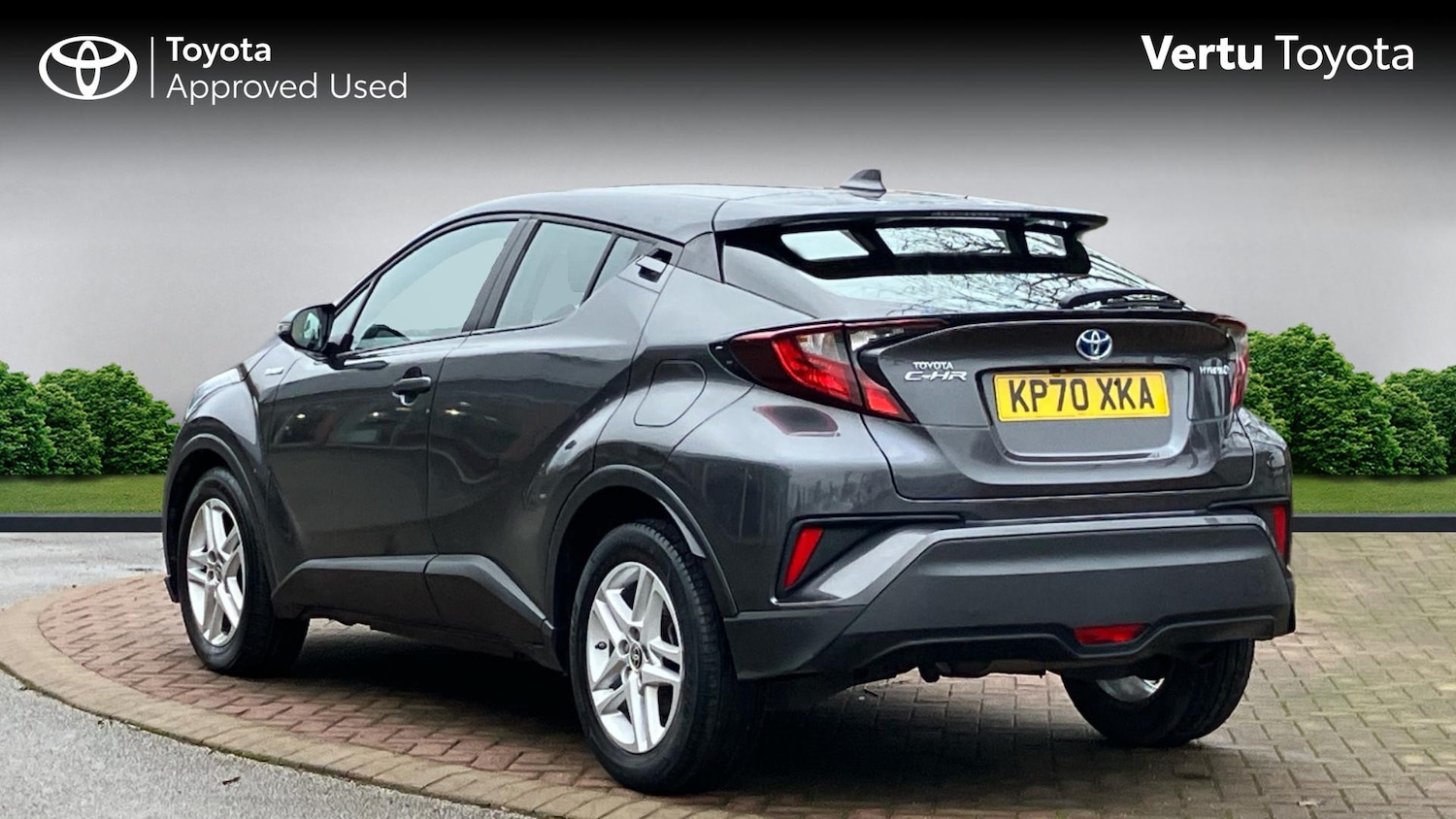 Used Toyota C-HR 2020 for sale - 77640475: Photo 4