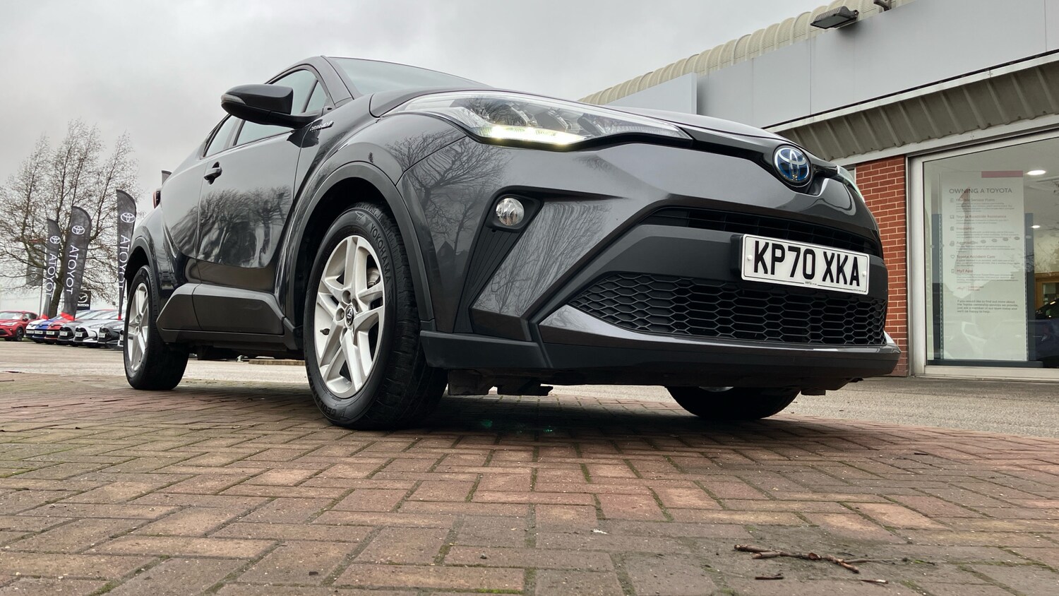 Used Toyota C-HR 2020 for sale - 77640475: Photo 42