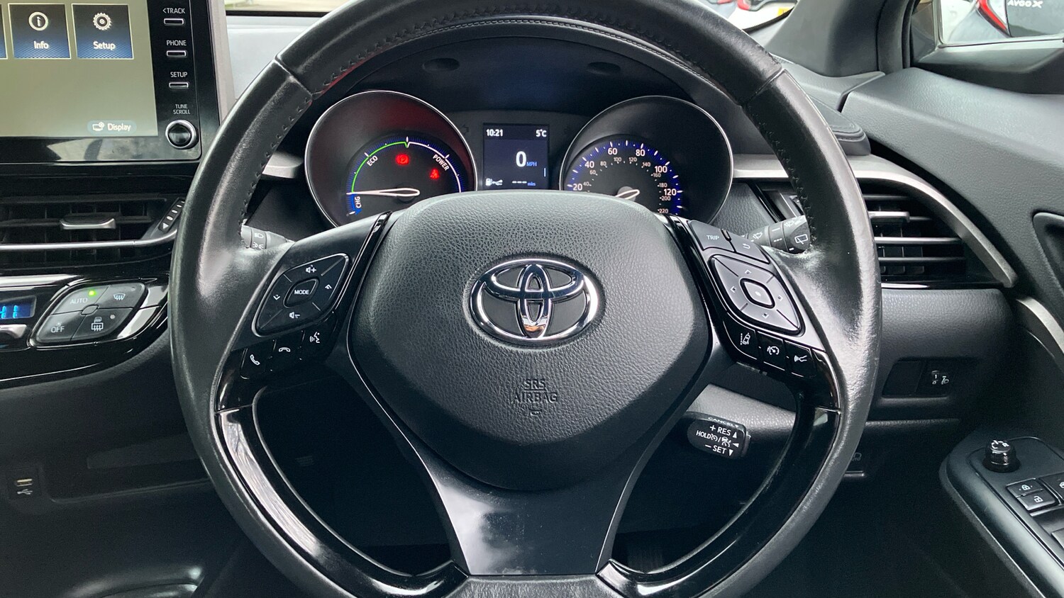 Used Toyota C-HR 2020 for sale - 77640475: Photo 8
