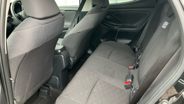 Used Toyota Yaris 2024 for sale - 76287832: Photo 13