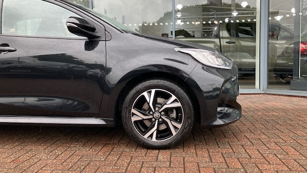 Used Toyota Yaris 2024 for sale - 76287832: Photo 18