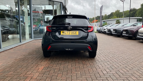 Used Toyota Yaris 2024 for sale - 76287832: Photo 19