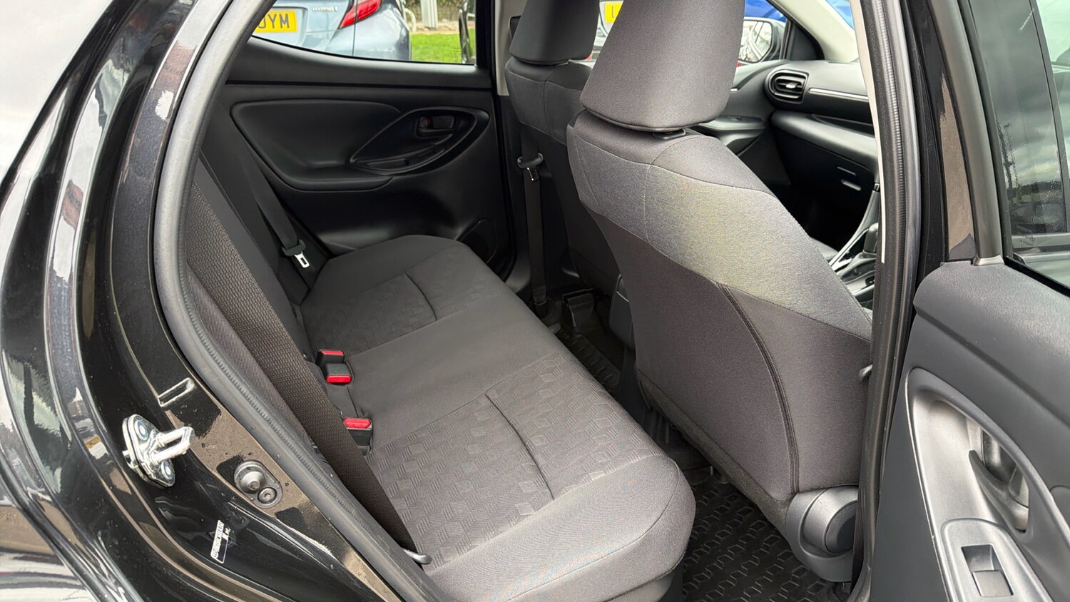 Used Toyota Yaris 2024 for sale - 77883762: Photo 12