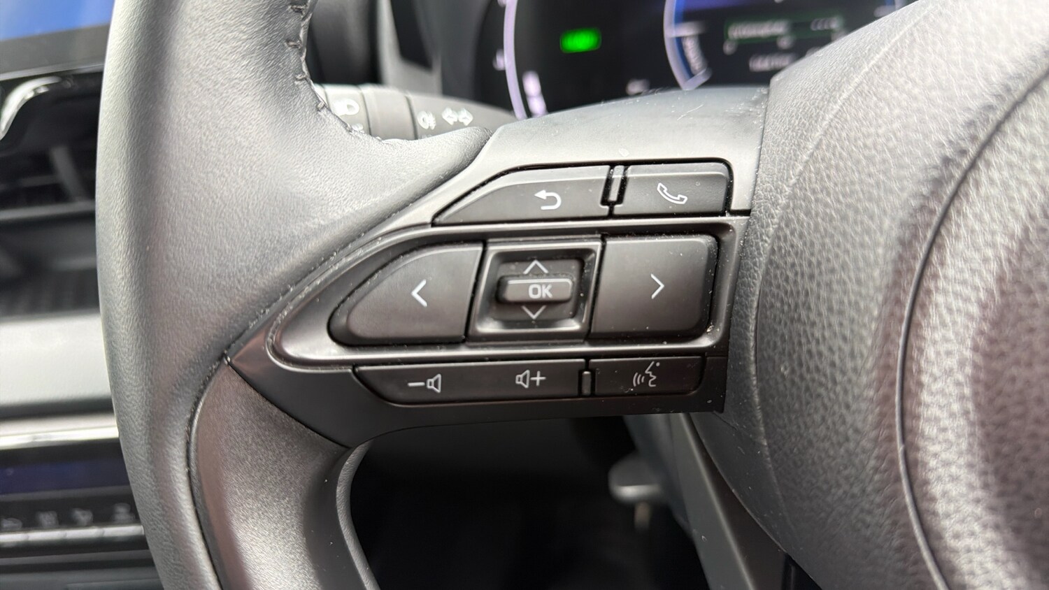 Used Toyota Yaris 2024 for sale - 77883762: Photo 27