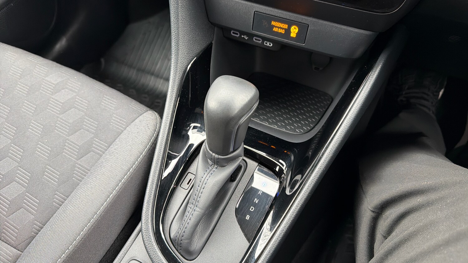 Used Toyota Yaris 2024 for sale - 77883762: Photo 30