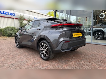 Used Toyota C-HR 2025 for sale - 78568068: Photo
