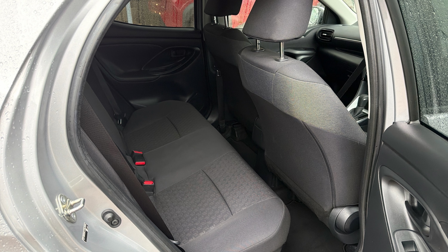 Used Toyota Yaris 2023 for sale - 77718528: Photo 12