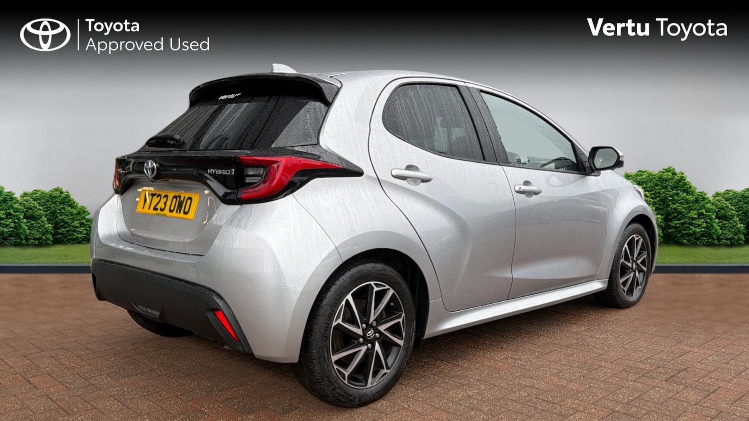 Used Toyota Yaris 2023 for sale - 77718528: Photo 2