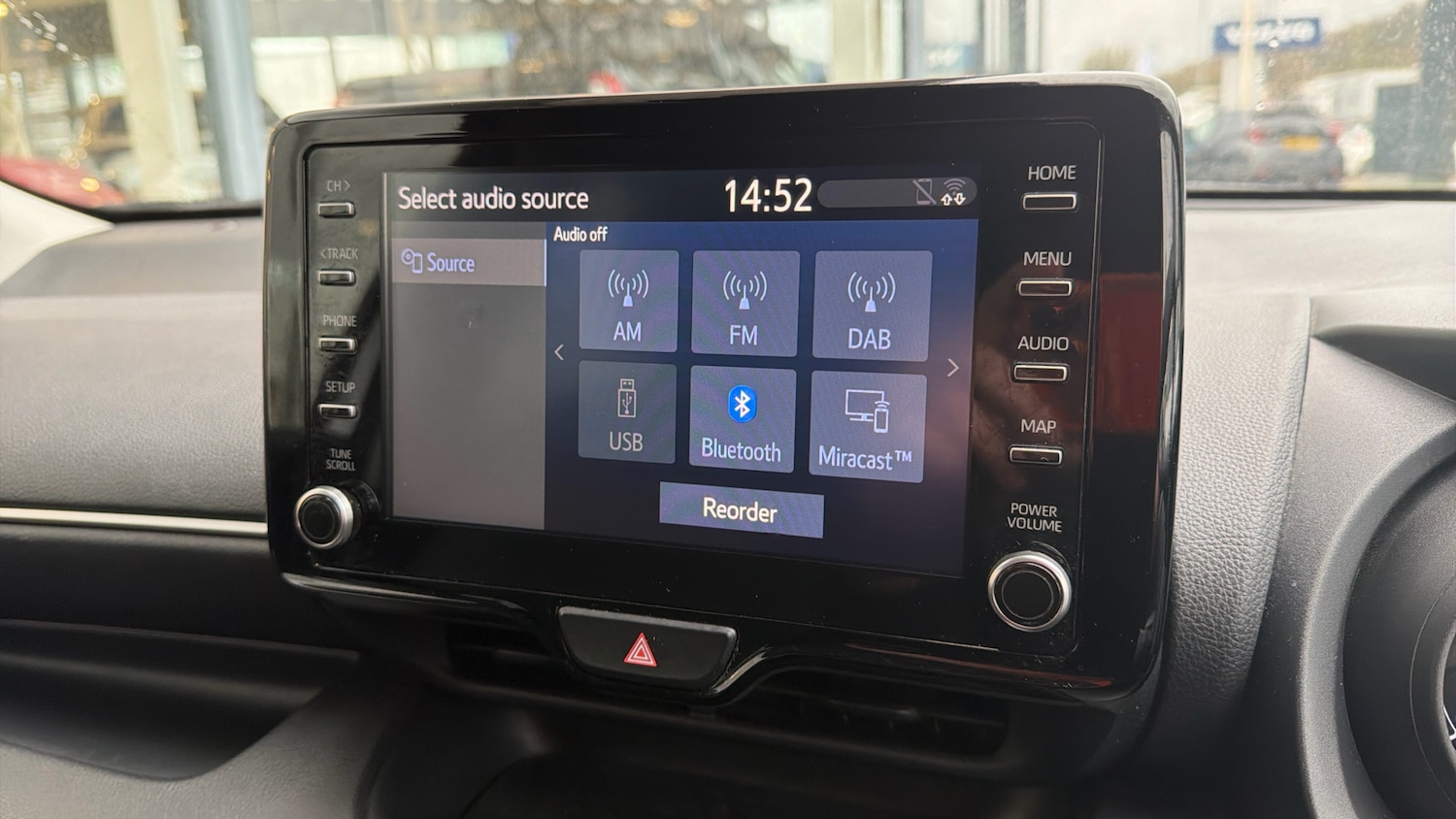 Used Toyota Yaris 2023 for sale - 77718528: Photo 23