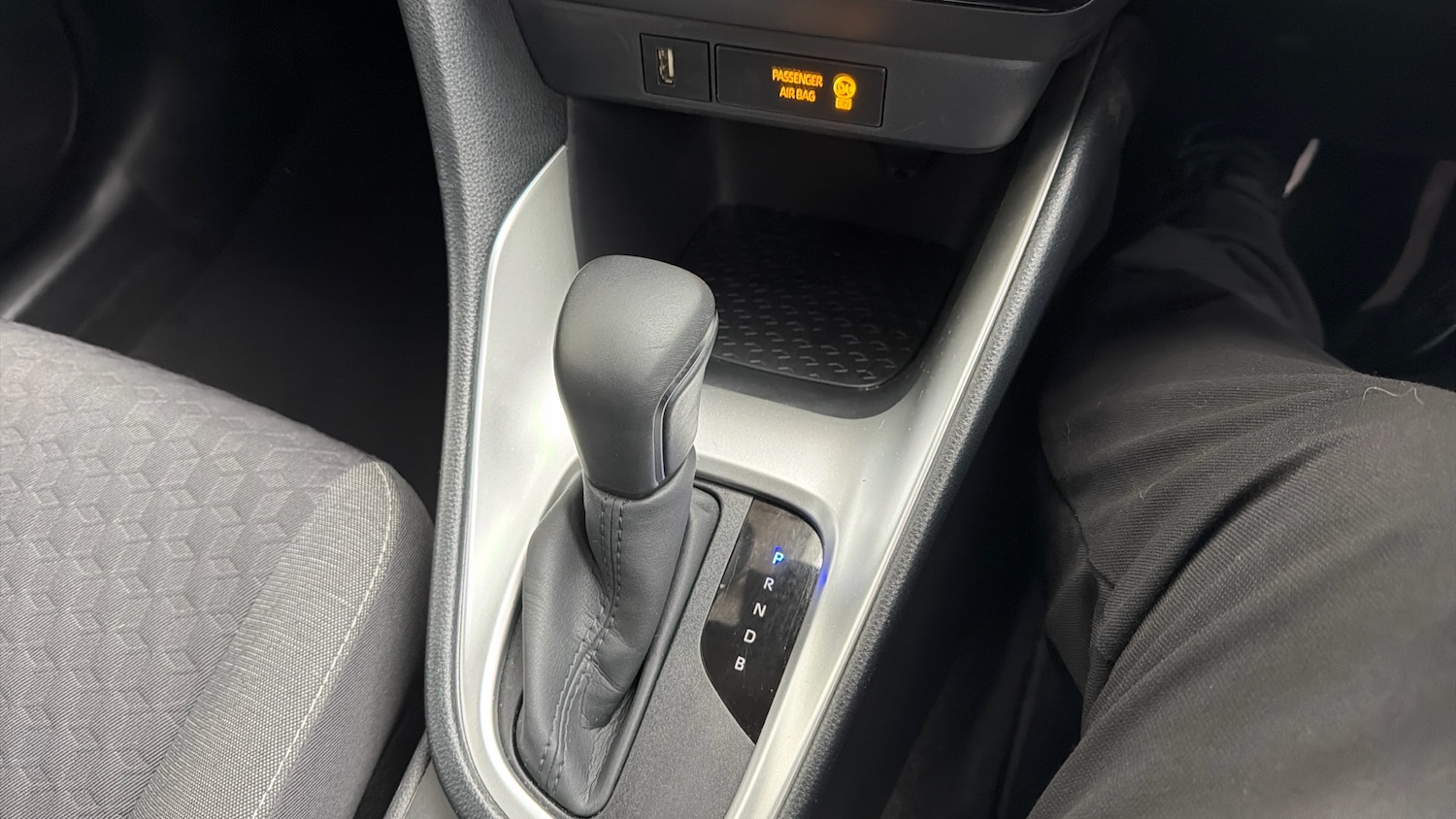 Used Toyota Yaris 2023 for sale - 77718528: Photo 30