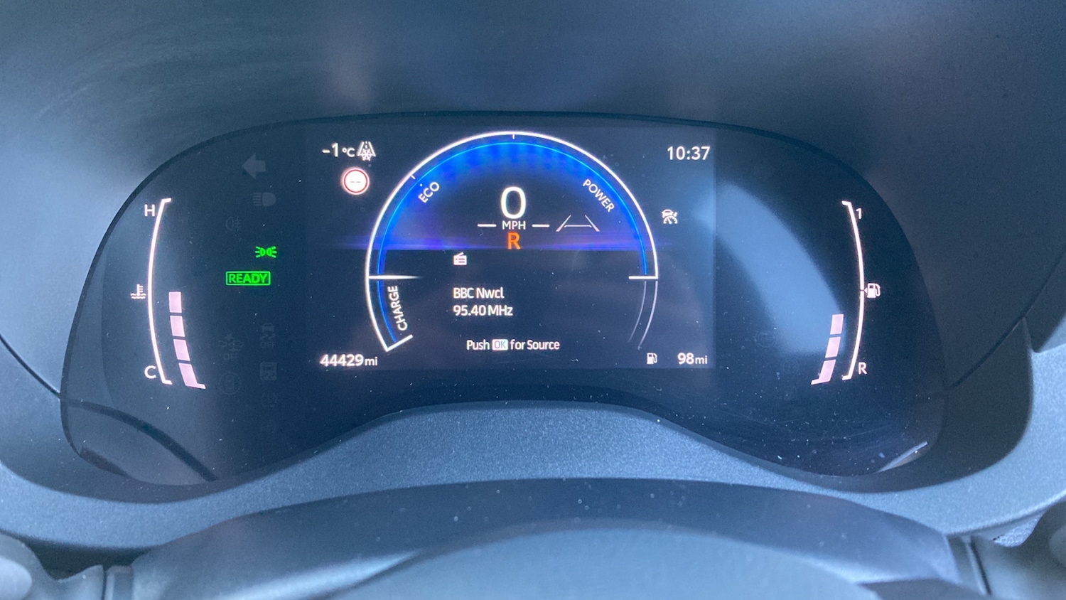 Used Toyota Yaris 2024 for sale - 77988926: Photo 18