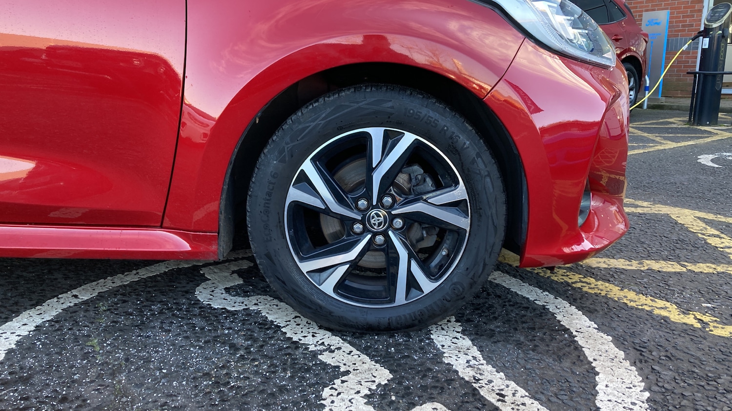 Used Toyota Yaris 2024 for sale - 77988926: Photo 35