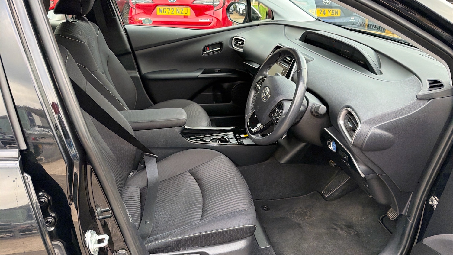 Used Toyota Prius 2020 for sale - 77906231: Photo 11