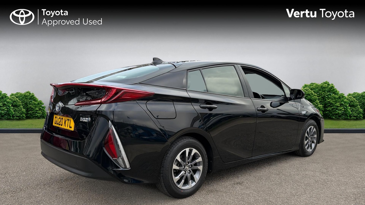 Used Toyota Prius 2020 for sale - 77906231: Photo 2
