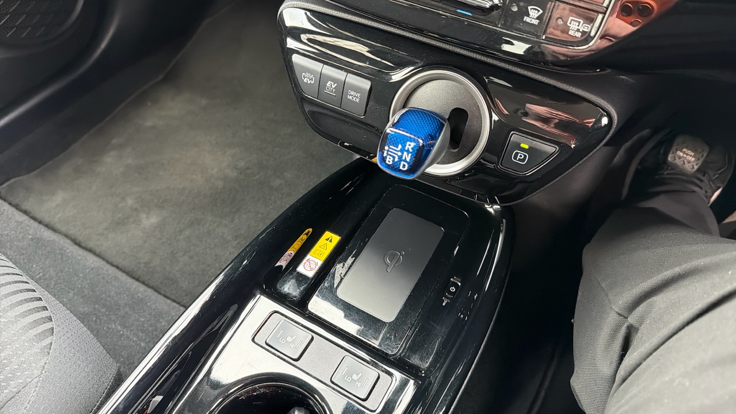 Used Toyota Prius 2020 for sale - 77906231: Photo 30